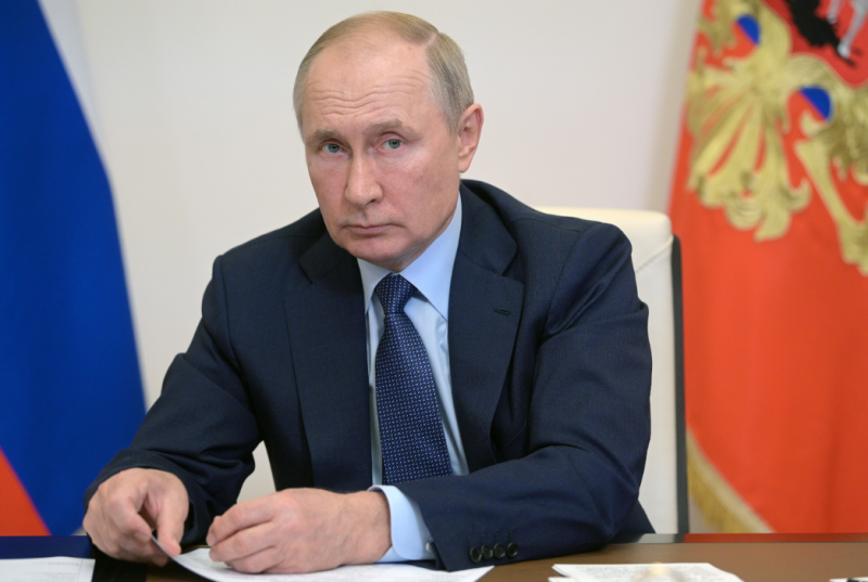 Putin Məhəmməd ibn Salman ilə telefon danışığı aparıb